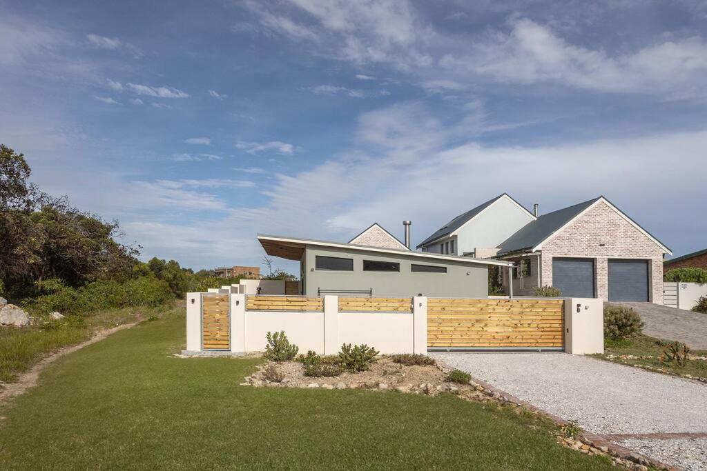 Mountain And Sea Cottage Hermanus Eksteriør bilde